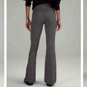 Lululemon Groove Super-High-Rise Flared Pant Nulu, Heathered Graphite Grey